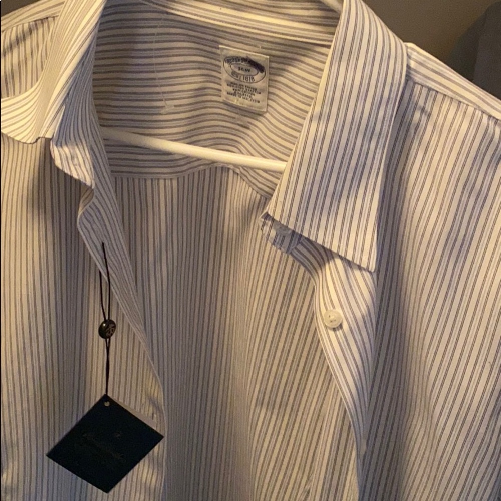 Women’s Brooks Brothers shirt New, size 14W